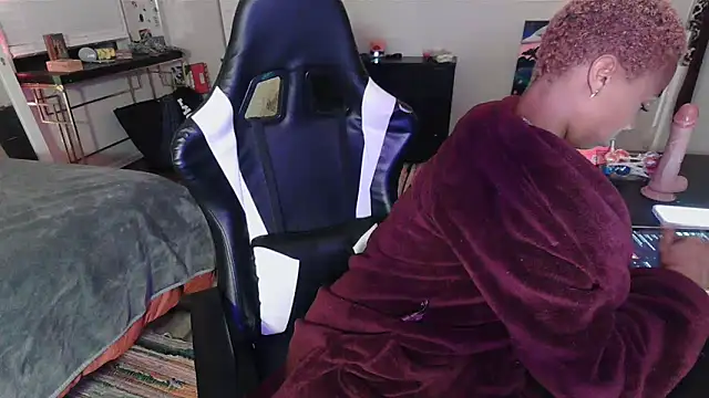 tsunamitori online show from November 2025 04:44:02 AM