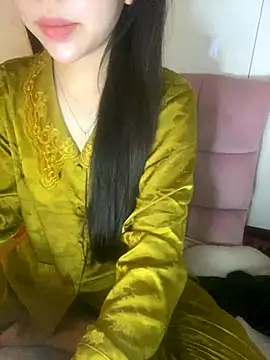 RubyBerry online show from November 2025 07:40:01 AM