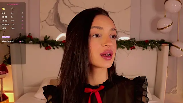 AdoraCortes online show from December 2025 05:12:02 AM