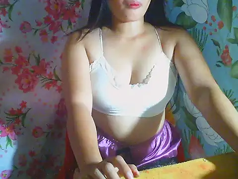 Katie Winslet online show from January 2026 12:03:02 AM