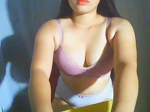 Katie Winslet online show from April 2026 11:13:02 PM