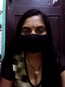 Payal-001 online show from October 2025 12:50:02 PM