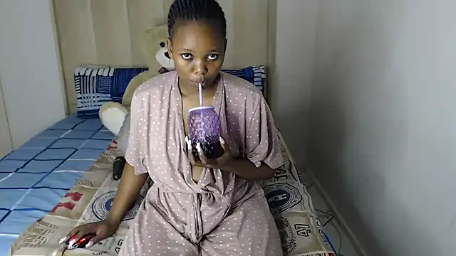 Abby 108 online show from November 2025 06:18:02 PM