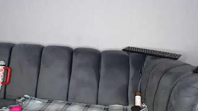 Abby 108 online show from April 2026 07:27:01 PM