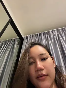 Snapshot of cherrycuteasian chatting on May 2026 12:35:01 PM cherrycuteasian online show from May 2026 12:35:01 PM