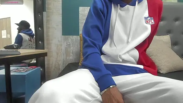 Damian Shakur online show from October 2025 01:17:01 PM