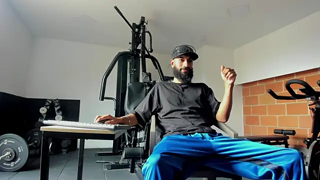 Damian Shakur online show from November 2025 12:26:01 PM