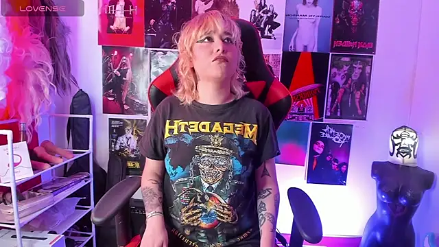 Snapshot of mistresscrowley666 chatting on June 2026 07:07:02 PM mistresscrowley666 online show from June 2026 07:07:02 PM