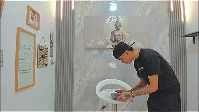 Snapshot of TWINKS_BOYS1 chatting on January 2026 07:49:02 PM TWINKS BOYS1 online show from January 2026 07:49:02 PM