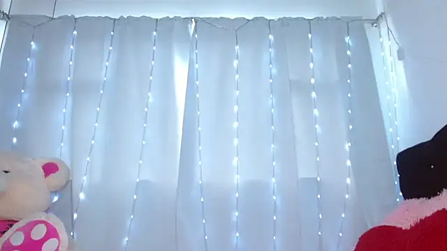 Charlothe Wright online show from March 2026 04:24:02 PM