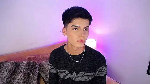 Dulcey  online show from December 2025 03:44:01 AM