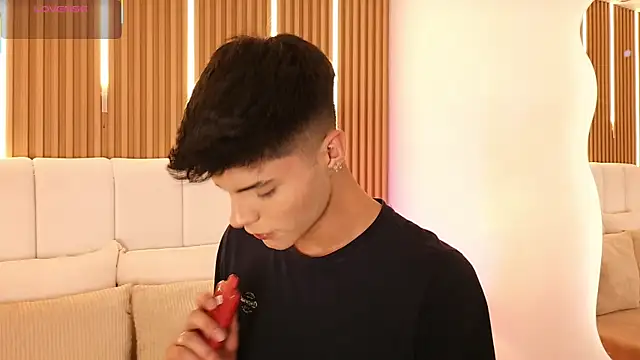 Dulcey  online show from April 2026 04:39:01 AM