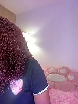  Zahara  online show from October 2025 10:43:02 PM