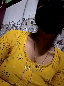 Snapshot of Zoya_G chatting on October 2025 09:04:01 PM Zoya G online show from October 2025 09:04:01 PM