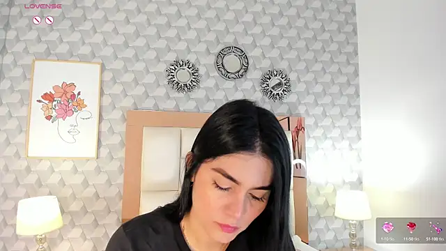 Sasha  sims   online show from September 2025 11:55:02 AM