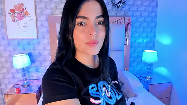 Sasha  sims   online show from November 2025 11:43:01 AM