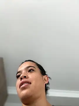 JuanitaMore01 online show from September 2025 08:25:01 PM