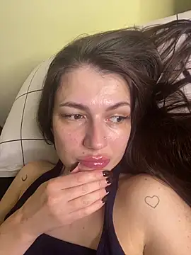 Cute Erika online show from October 2025 11:06:02 PM