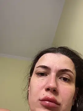 Cute Erika online show from November 2025 12:37:02 PM