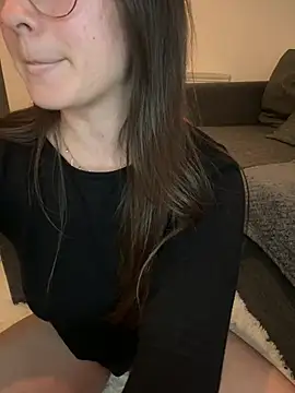 liloush   online show from January 2026 11:53:01 PM