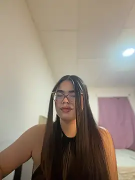 Snapshot of Valentina2390 chatting on August 2026 03:38:02 AM Valentina2390 online show from August 2026 03:38:02 AM