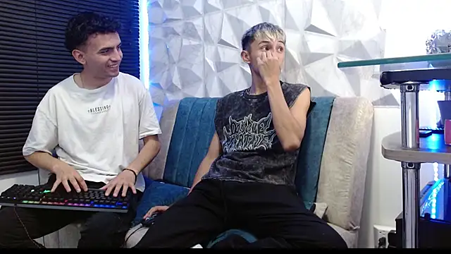 Isaac tan online show from September 2025 12:45:02 AM