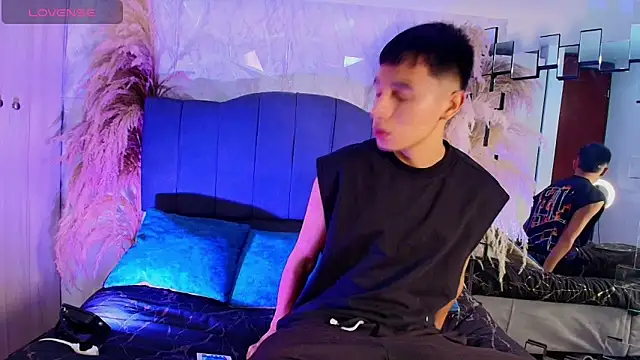 Isaac tan online show from February 2026 06:09:01 AM