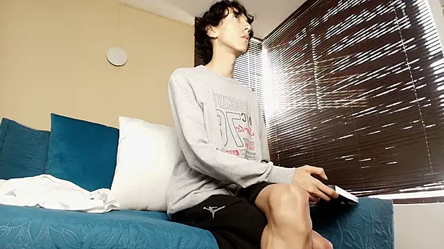 Lucian Morel S online show from December 2025 12:14:01 PM