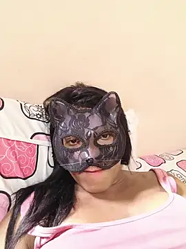 DuCreu online show from October 2025 01:06:02 PM