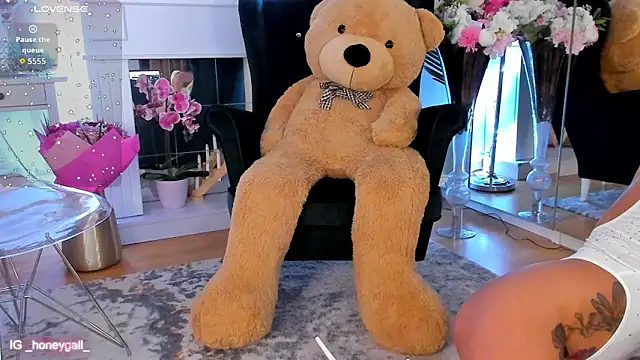 GallienneGold online show from January 2026 02:21:01 PM