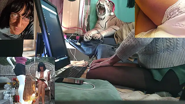 SissiDomination online show from November 2025 08:41:02 PM