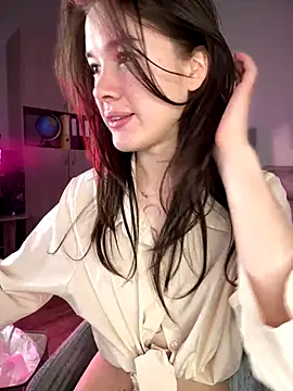 Marryme- online show from November 2025 01:43:01 PM