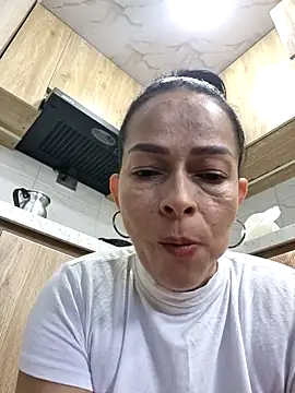 istthalexa online show from September 2025 04:19:02 PM