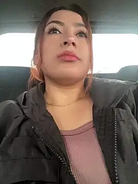 MacarenaRosse online show from November 2025 07:48:02 PM