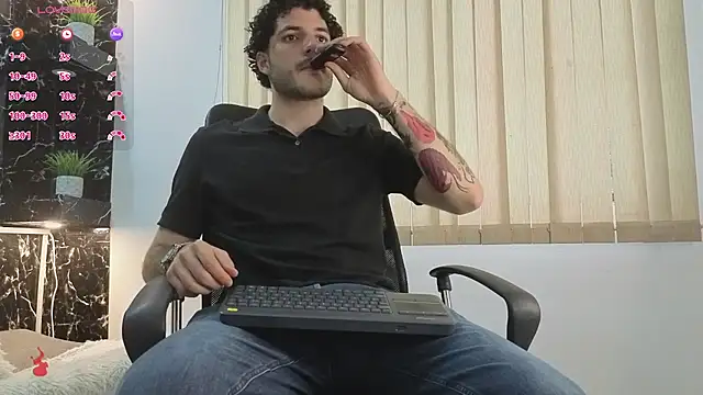 Rafael Mendezz online show from March 2026 08:19:02 PM