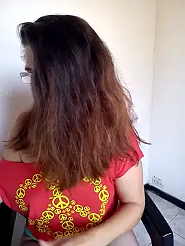 Snapshot of Merida2276 chatting on November 2025 08:02:01 PM Merida2276 online show from November 2025 08:02:01 PM