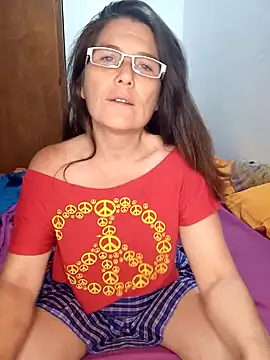 Snapshot of Merida2276 chatting on December 2025 02:17:01 AM Merida2276 online show from December 2025 02:17:01 AM