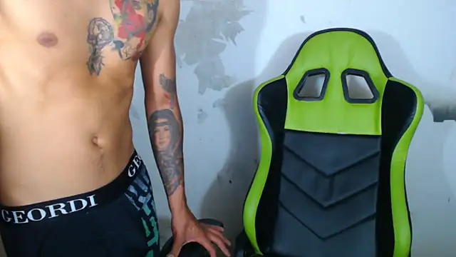 sensualduo online show from March 2025 07:03:01 AM