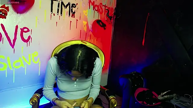 Sweettpleasure online show from October 2025 02:12:01 PM