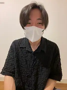 Snapshot of Yuma0718 chatting on November 2025 02:50:02 PM Yuma0718 online show from November 2025 02:50:02 PM