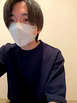 Snapshot of Yuma0718 chatting on November 2025 03:22:02 PM Yuma0718 online show from November 2025 03:22:02 PM