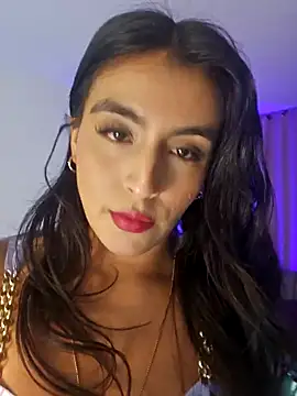 Snapshot of AliishaPss chatting on November 2025 04:21:01 AM AliishaPss online show from November 2025 04:21:01 AM