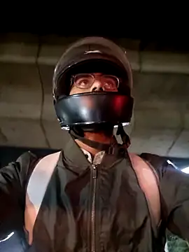 YoursThickDick online show from November 2025 04:18:02 PM