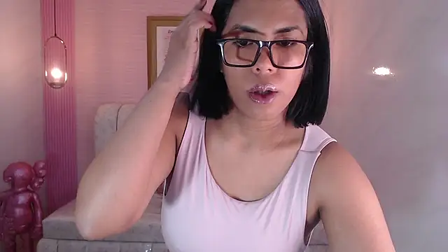 ambar fox s online show from March 2026 01:02:01 PM