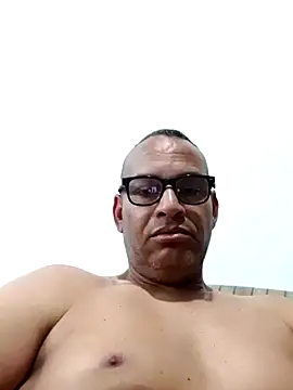 joseib12561 online show from January 2026 08:14:01 PM