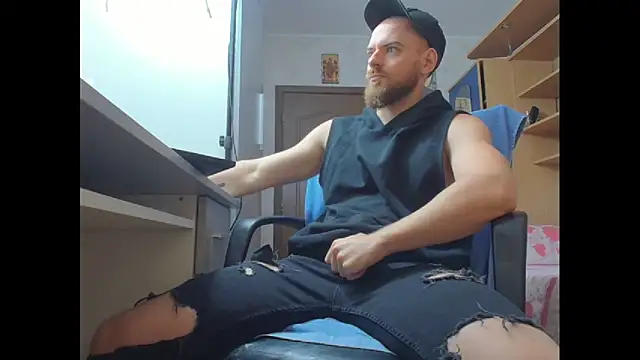 Snapshot of JaceBlaze chatting on October 2025 04:10:01 AM JaceBlaze online show from October 2025 04:10:01 AM