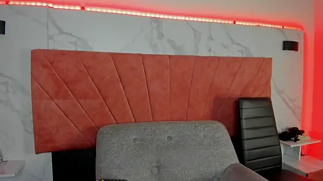 HellAndDante  online show from February 2026 04:51:02 AM