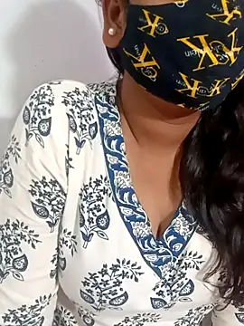 Snapshot of Indian_cat23 chatting on September 2025 06:24:01 PM Indian cat23 online show from September 2025 06:24:01 PM