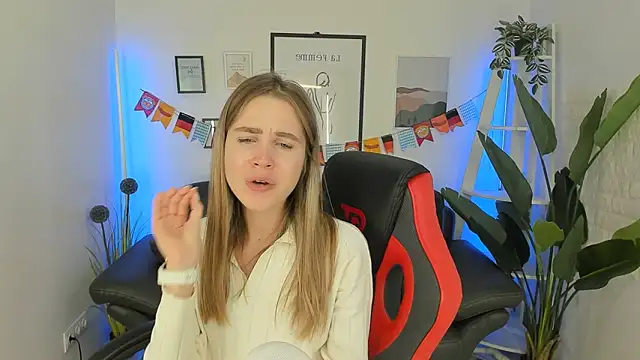 Spicy Lexi online show from September 2025 07:32:02 AM