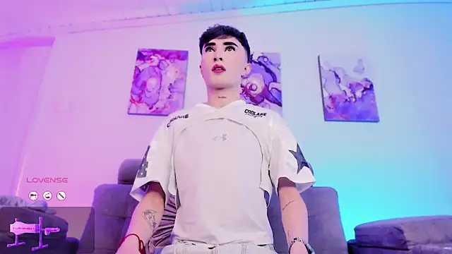 SebastianHilton online show from February 2026 07:10:01 PM